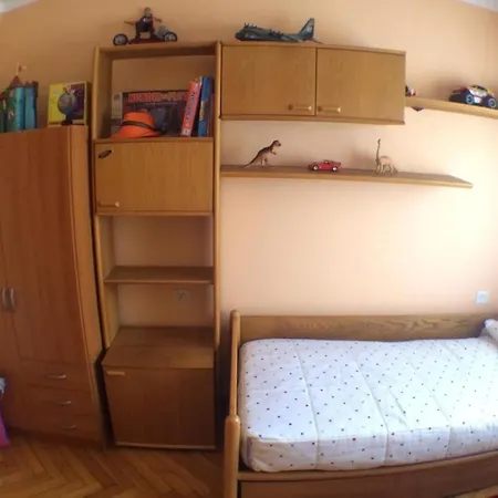 - 2 Bedrooms - 0137 شقة *