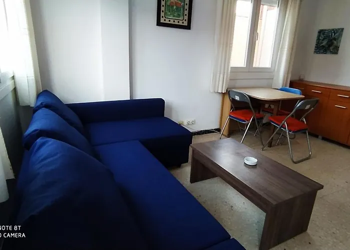 - 2 Bedrooms - 0137 شقة *